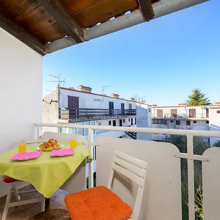 Pinjola Apartman *