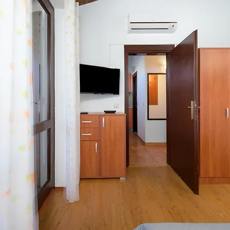 Appartamento Pinjola *