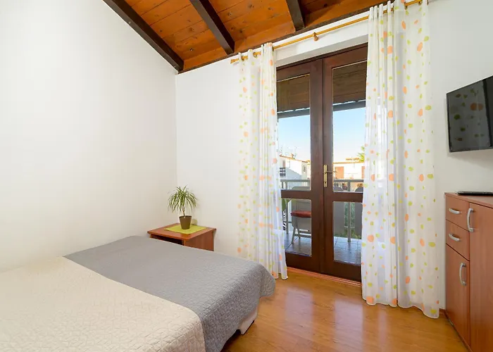 Pinjola * Porec